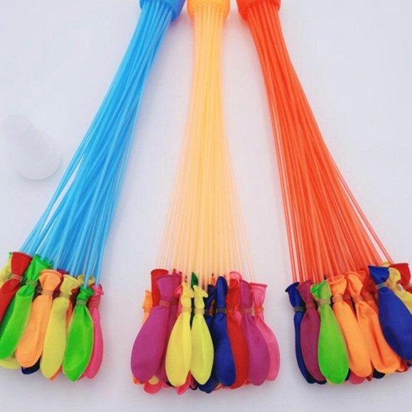 333 count Self tie water balloons 💦🎈 - Picture 2 of 4